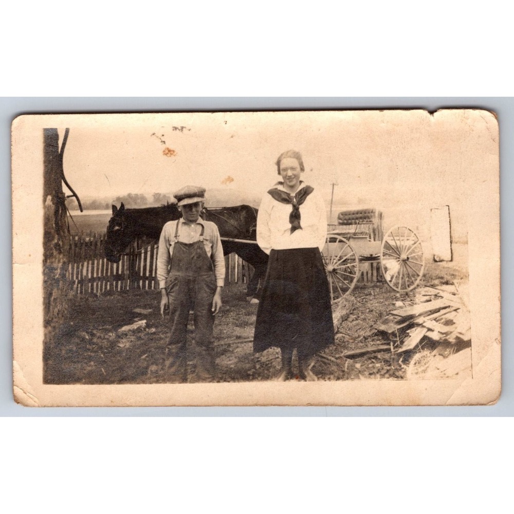 Children Horse Wagon 1919 Snapshot Photograph Rural Easter Americana